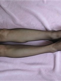 A wisp of love between the toes (long tube black silk)(13)
